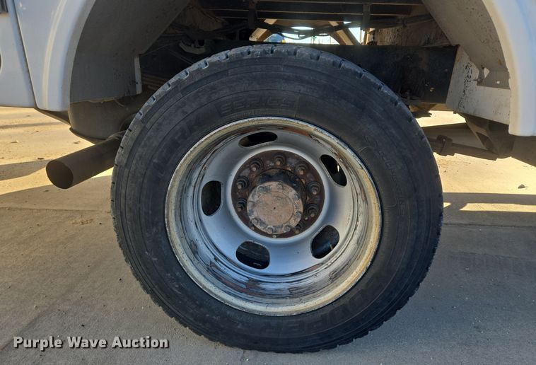 image for item ER5019 2014 Dodge Ram 5500HD bucket truck