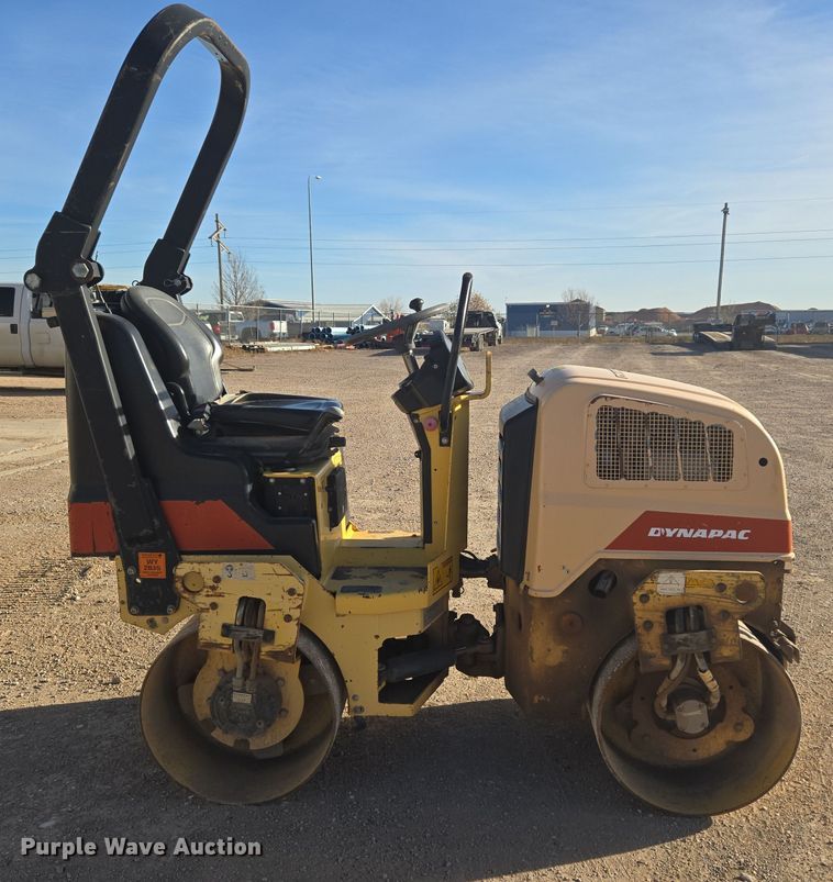 image for item ER5021 2006 Dynapac CC900 double drum vibratory roller