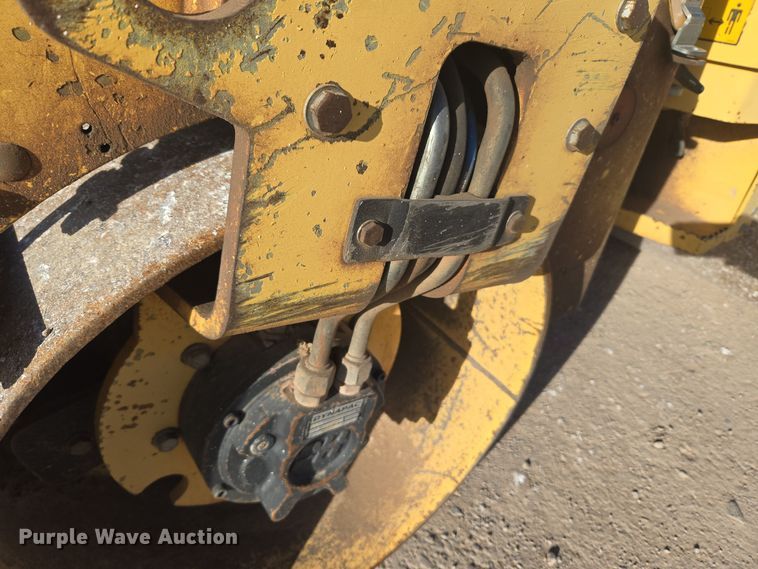 image for item ER5021 2006 Dynapac CC900 double drum vibratory roller