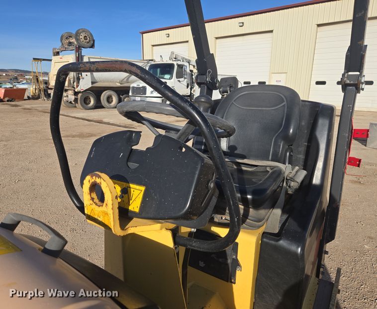 image for item ER5021 2006 Dynapac CC900 double drum vibratory roller