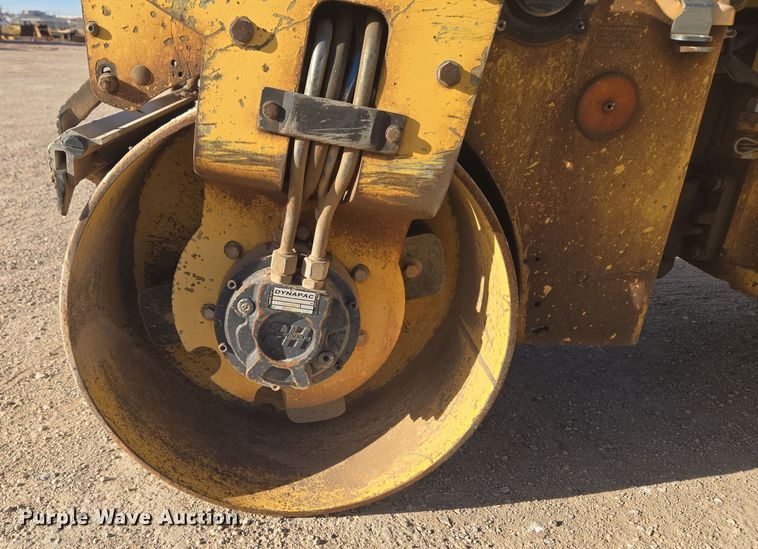 image for item ER5021 2006 Dynapac CC900 double drum vibratory roller