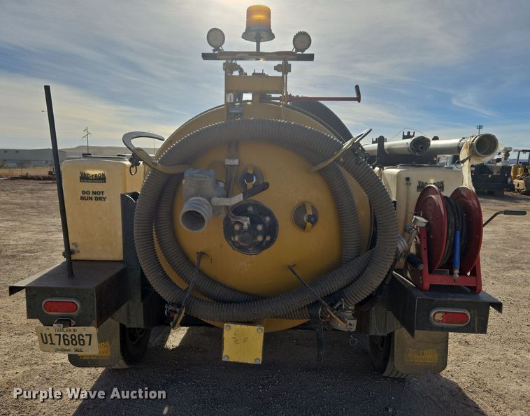 image for item ER5024 2018 Vac-Tron LP573GT vacuum excavator