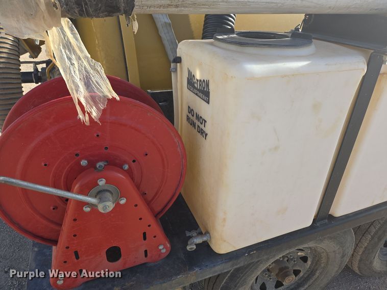 image for item ER5024 2018 Vac-Tron LP573GT vacuum excavator