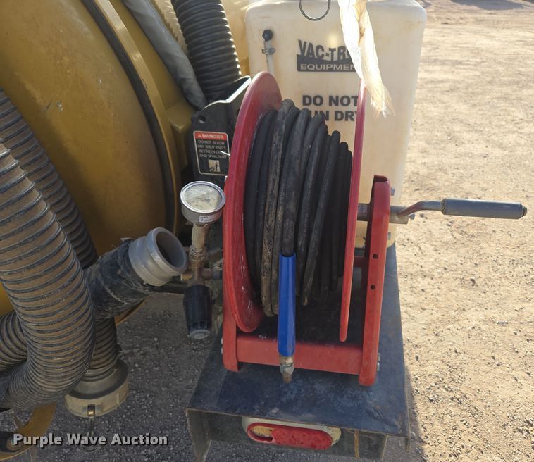 image for item ER5024 2018 Vac-Tron LP573GT vacuum excavator