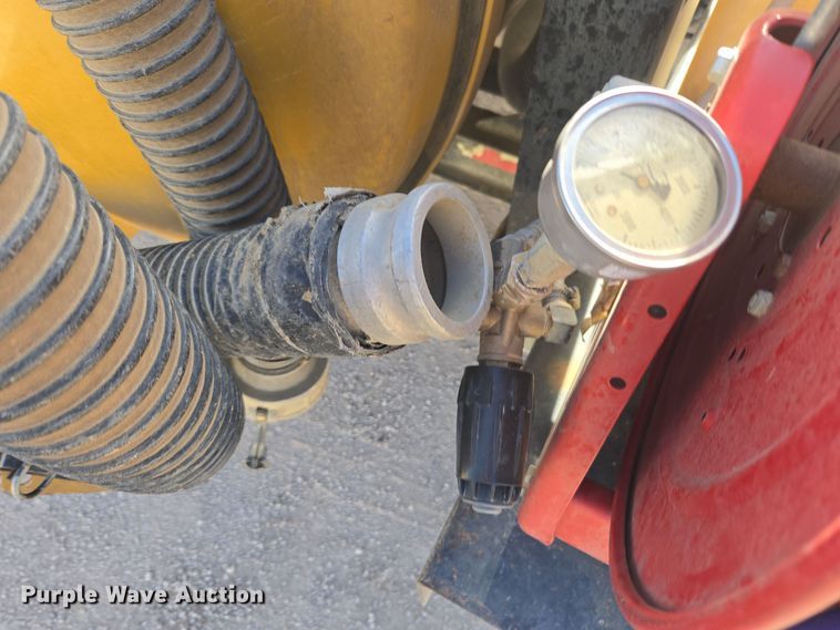 image for item ER5024 2018 Vac-Tron LP573GT vacuum excavator