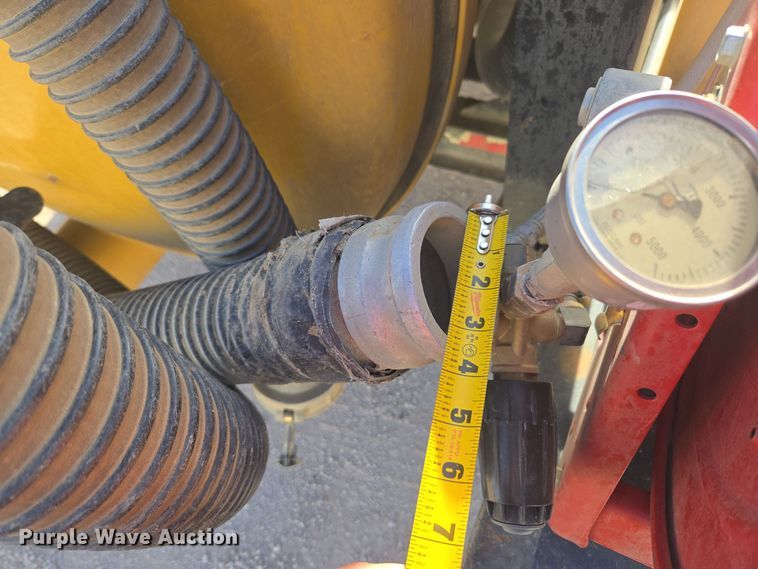 image for item ER5024 2018 Vac-Tron LP573GT vacuum excavator