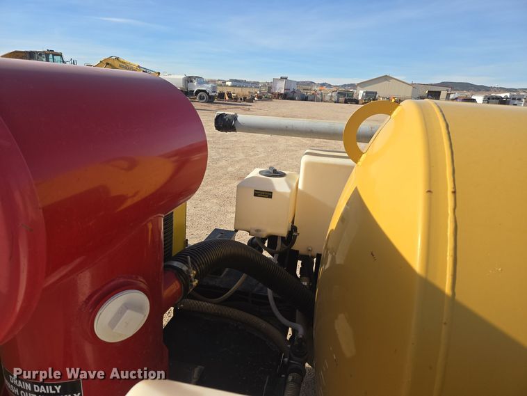 image for item ER5024 2018 Vac-Tron LP573GT vacuum excavator