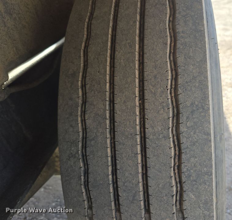 image for item ER5024 2018 Vac-Tron LP573GT vacuum excavator