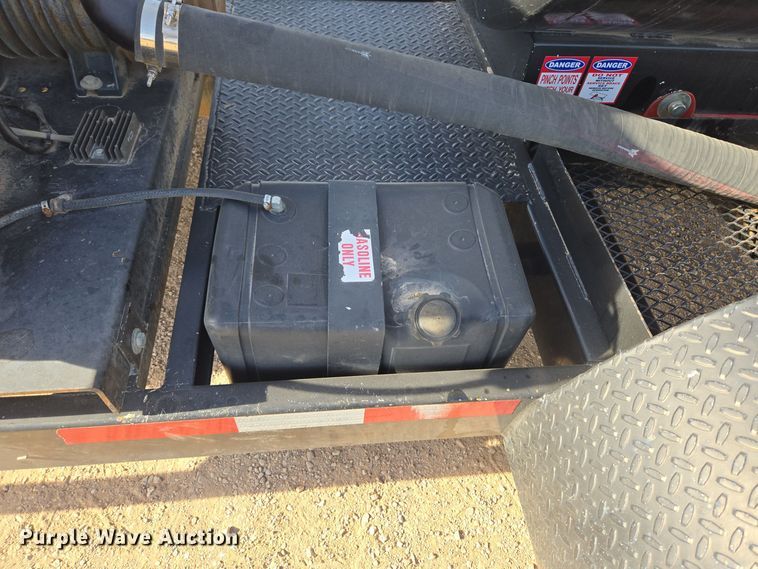 image for item ER5025 Vacuum excavator