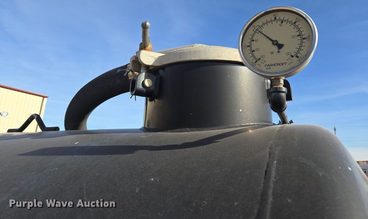 image for item ER5025 Vacuum excavator