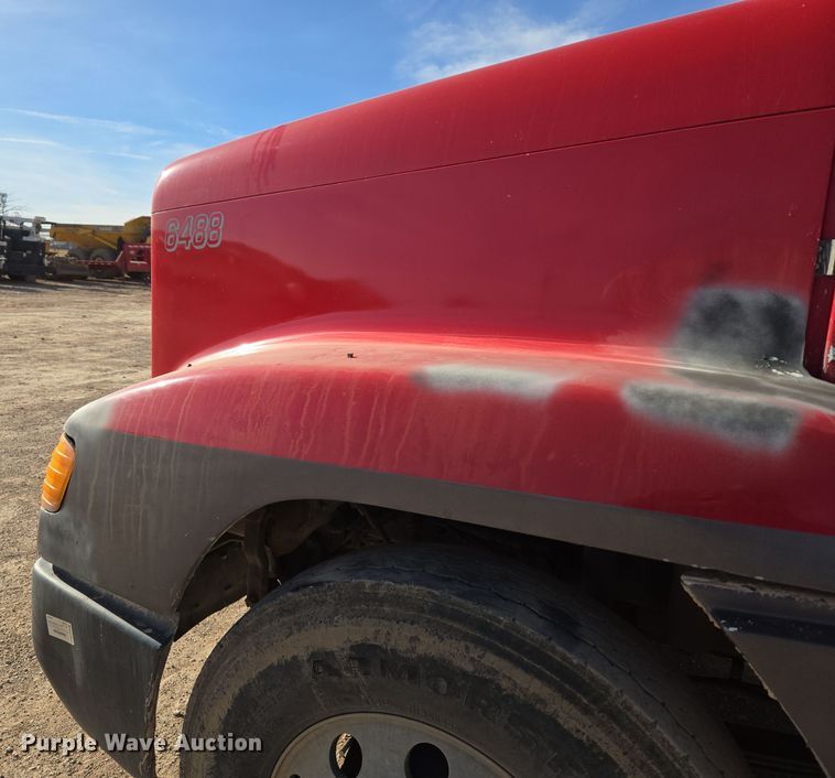 image for item ER5026 1996 Freightliner FLD semi truck