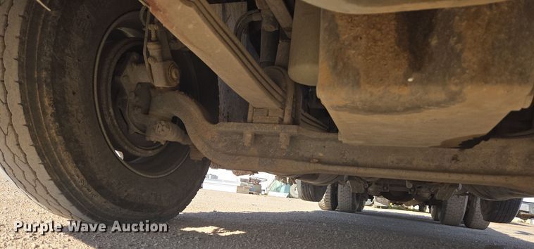 image for item ER5026 1996 Freightliner FLD semi truck