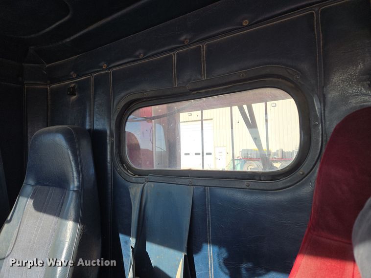 image for item ER5026 1996 Freightliner FLD semi truck