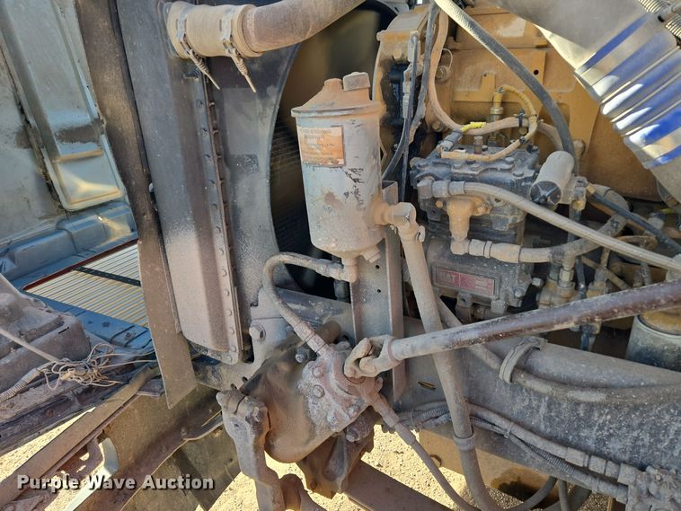 image for item ER5026 1996 Freightliner FLD semi truck