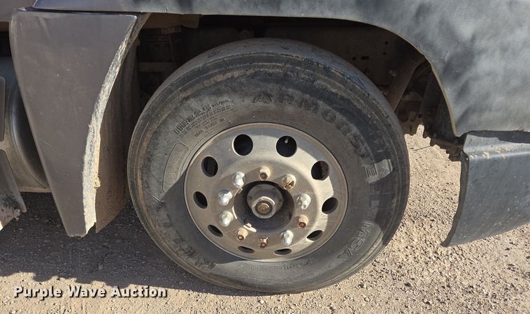 image for item ER5026 1996 Freightliner FLD semi truck