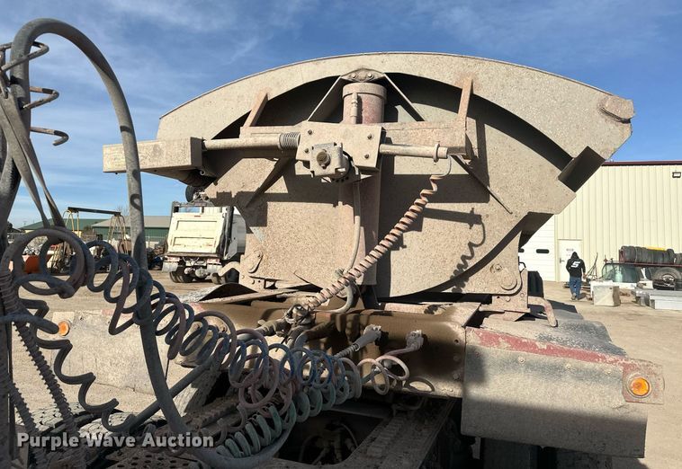 image for item ER5027 2005 Midland TW3000 side dump trailer