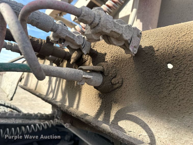 image for item ER5027 2005 Midland TW3000 side dump trailer