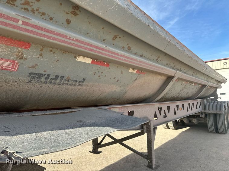 image for item ER5027 2005 Midland TW3000 side dump trailer