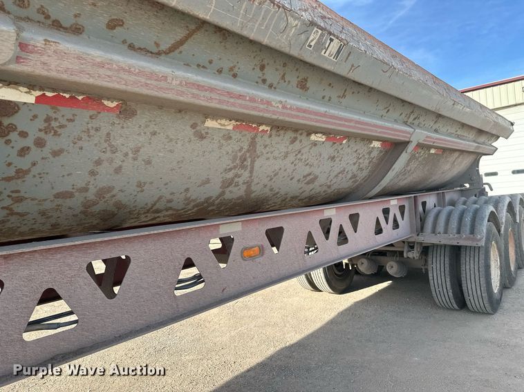 image for item ER5027 2005 Midland TW3000 side dump trailer