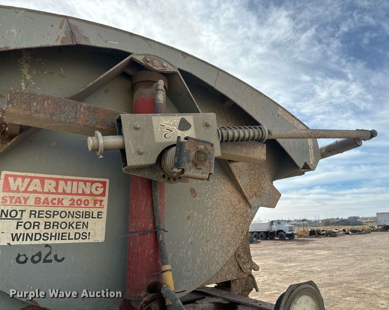 image for item ER5027 2005 Midland TW3000 side dump trailer