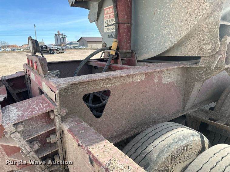 image for item ER5027 2005 Midland TW3000 side dump trailer