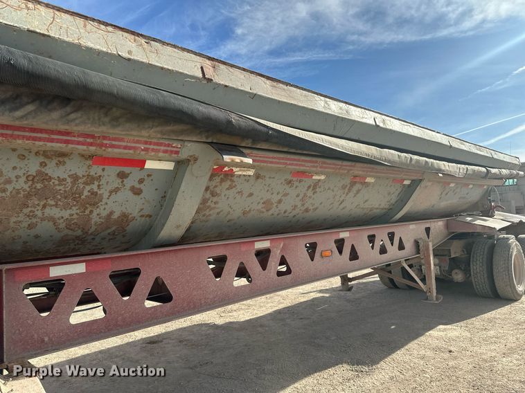 image for item ER5027 2005 Midland TW3000 side dump trailer