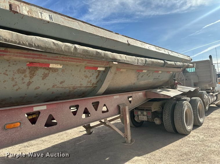 image for item ER5027 2005 Midland TW3000 side dump trailer