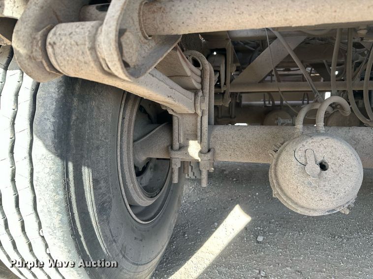 image for item ER5027 2005 Midland TW3000 side dump trailer