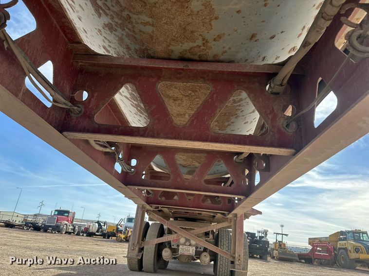 image for item ER5027 2005 Midland TW3000 side dump trailer