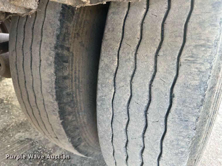 image for item ER5027 2005 Midland TW3000 side dump trailer