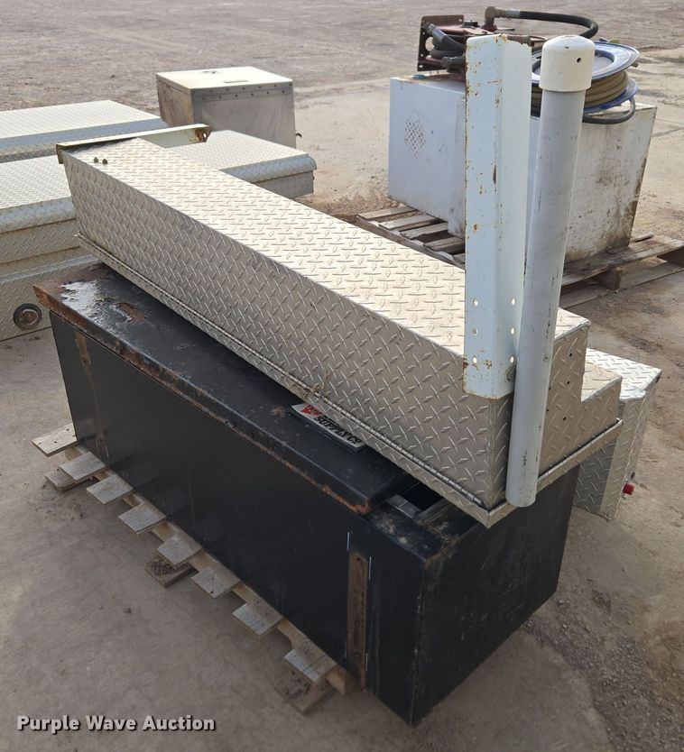 image for item ER5033 Toolboxes