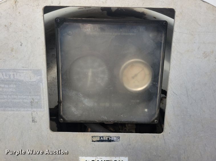 image for item KA9887 2005 International  7600 sewer rodder truck