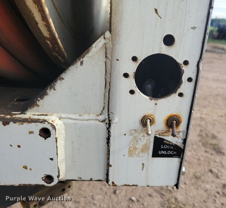 image for item KA9887 2005 International  7600 sewer rodder truck