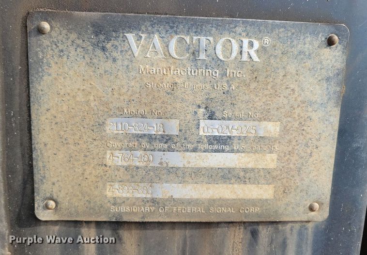 image for item KA9887 2005 International  7600 sewer rodder truck