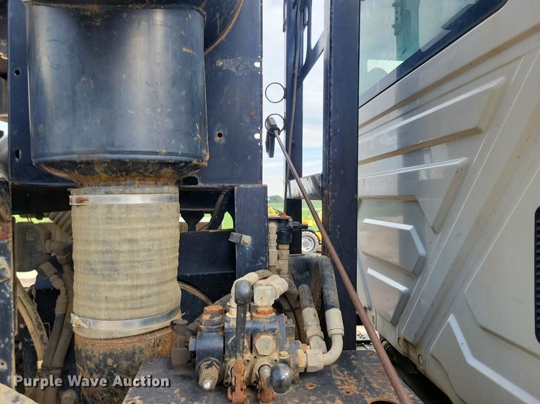 image for item KA9887 2005 International  7600 sewer rodder truck