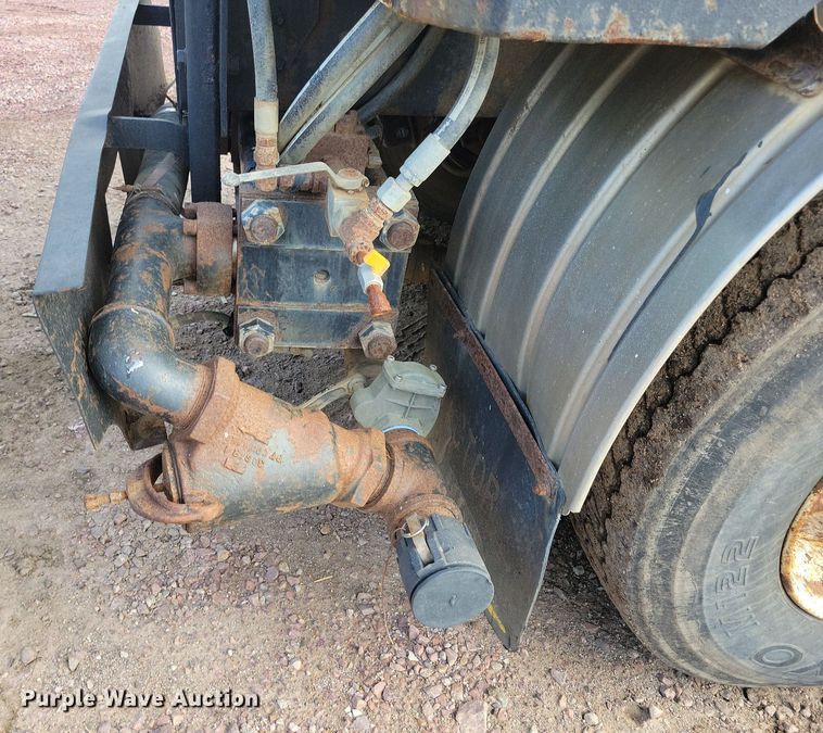 image for item KA9887 2005 International  7600 sewer rodder truck