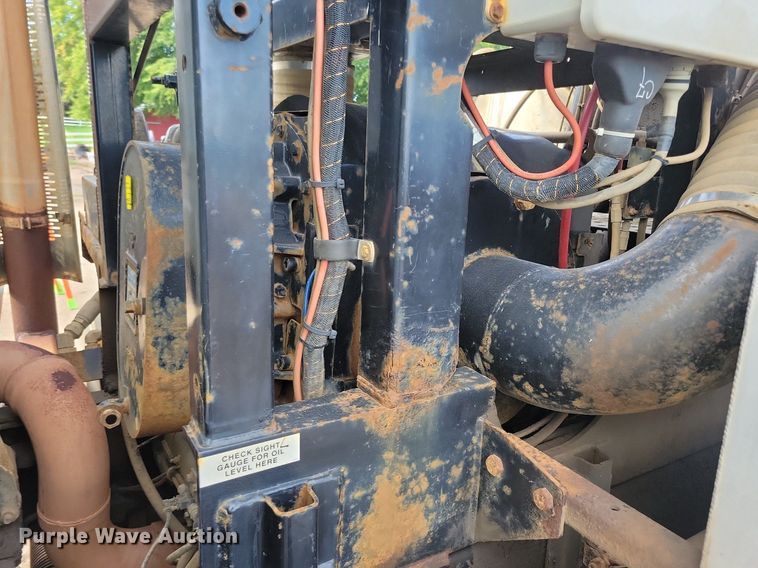 image for item KA9887 2005 International  7600 sewer rodder truck