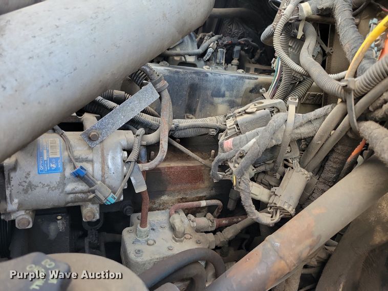 image for item KA9887 2005 International  7600 sewer rodder truck