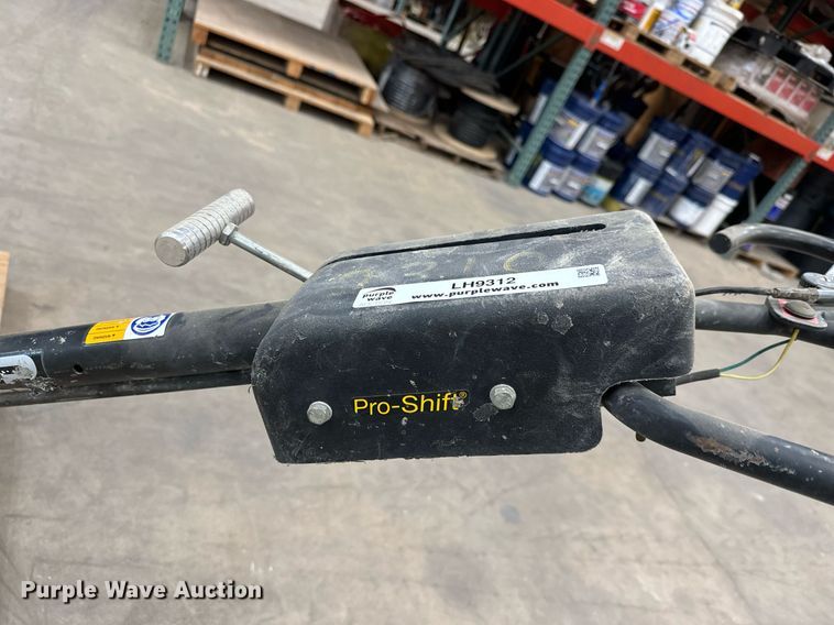 image for item LH9312 2006 Wacker CT48-13AV power trowel