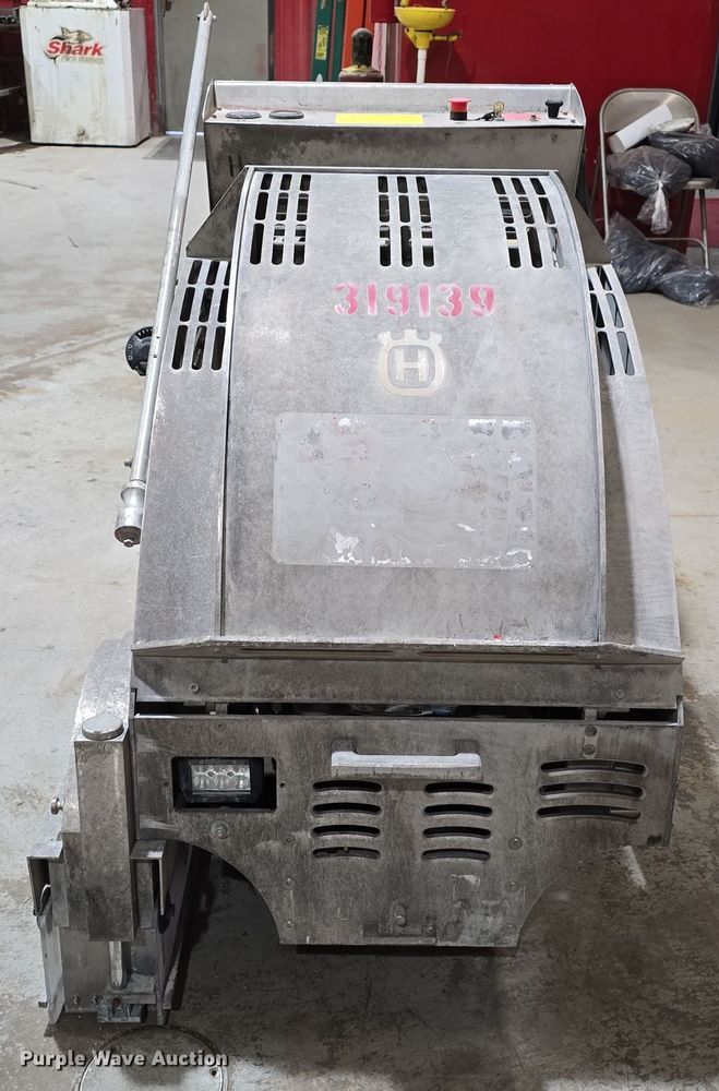 image for item LX9002 2019 Husqvarna Soff-Cut 4200 concrete saw