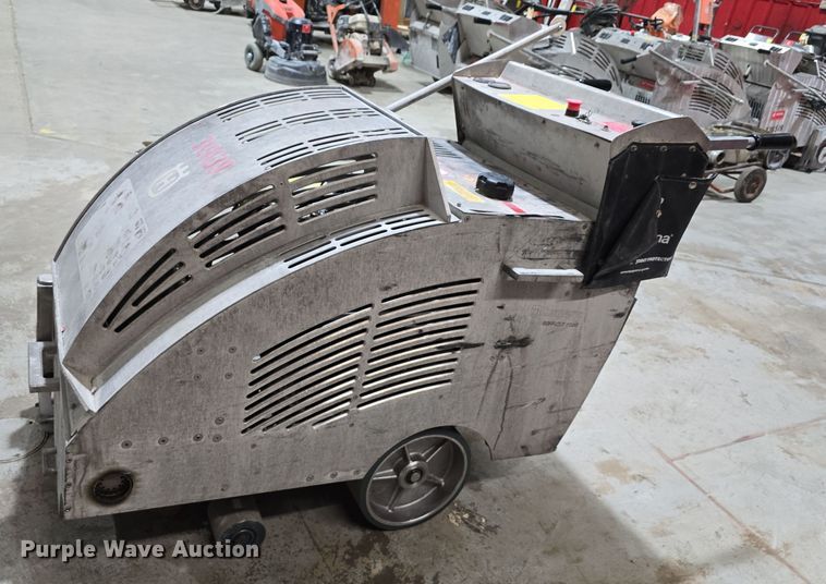 image for item LX9002 2019 Husqvarna Soff-Cut 4200 concrete saw