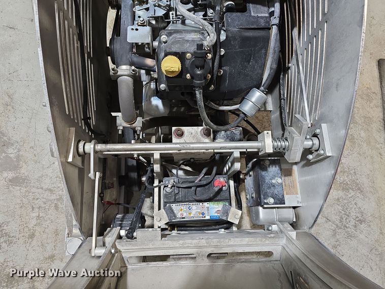 image for item LX9002 2019 Husqvarna Soff-Cut 4200 concrete saw