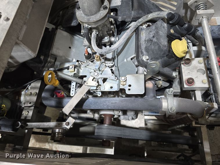 image for item LX9002 2019 Husqvarna Soff-Cut 4200 concrete saw