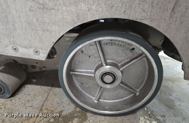 image for item LX9002 2019 Husqvarna Soff-Cut 4200 concrete saw