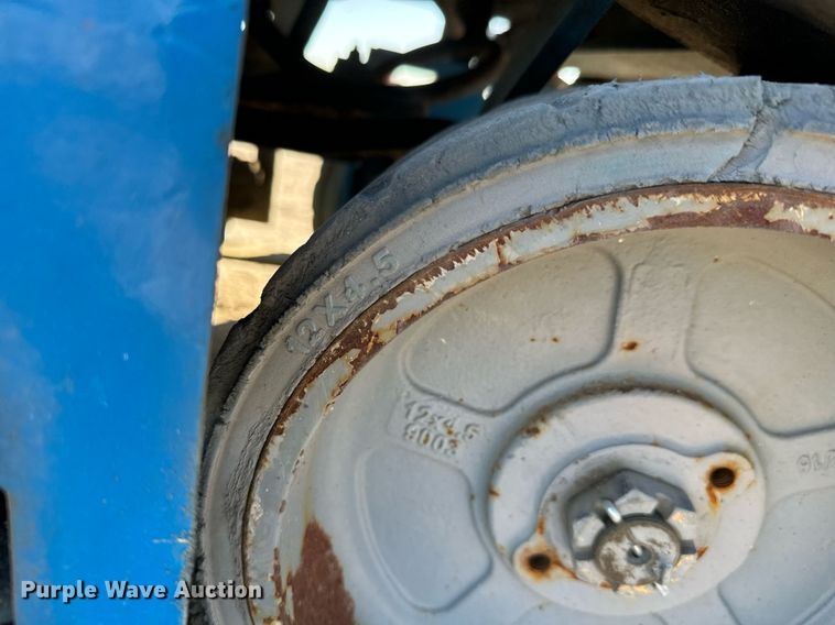 image for item MS9833 2008 Genie GS-1930 scissor lift