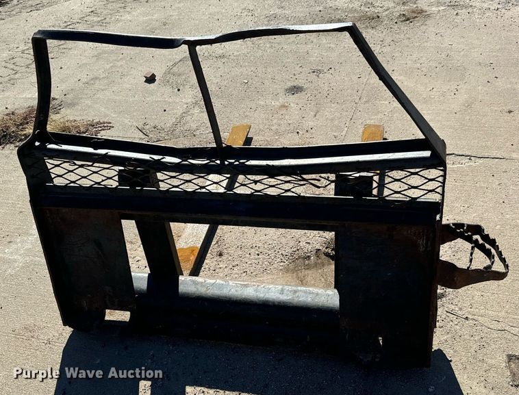 image for item MS9966 2003 Caterpillar  262 skid steer loader