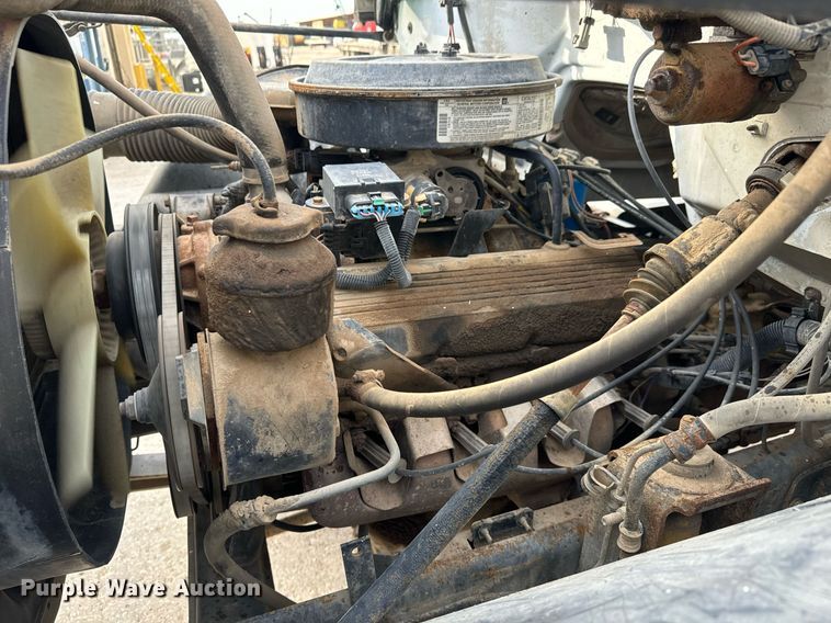 image for item MS9969 1996 GMC Topkick C5500 flatbed truck