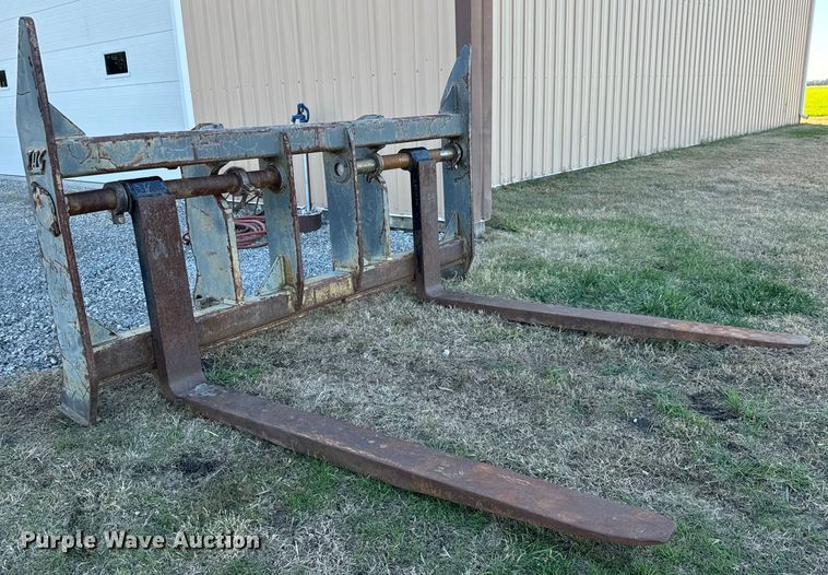 image for item MS9995 Tag wheel loader forks