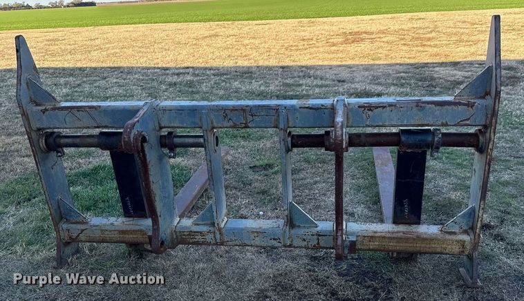 image for item MS9995 Tag wheel loader forks