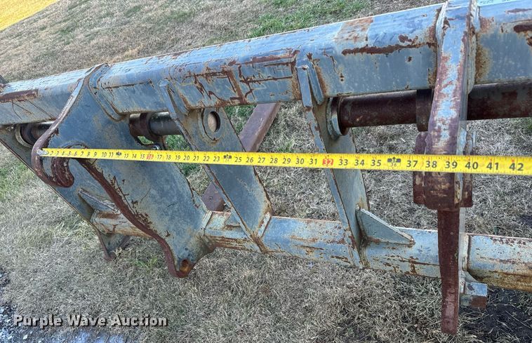 image for item MS9995 Tag wheel loader forks